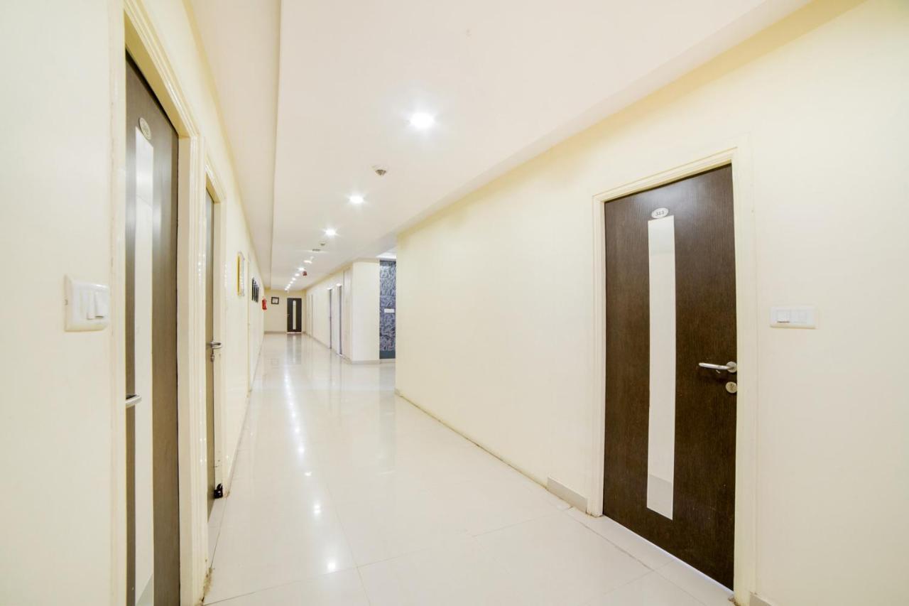 Super Capital O Raaga Grand Hotell Hyderabad Exteriör bild