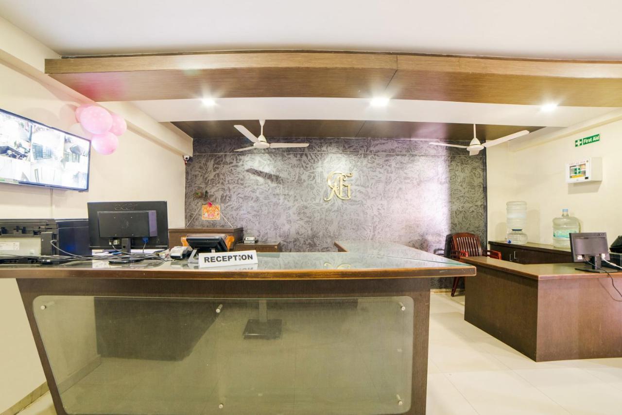 Super Capital O Raaga Grand Hotell Hyderabad Exteriör bild