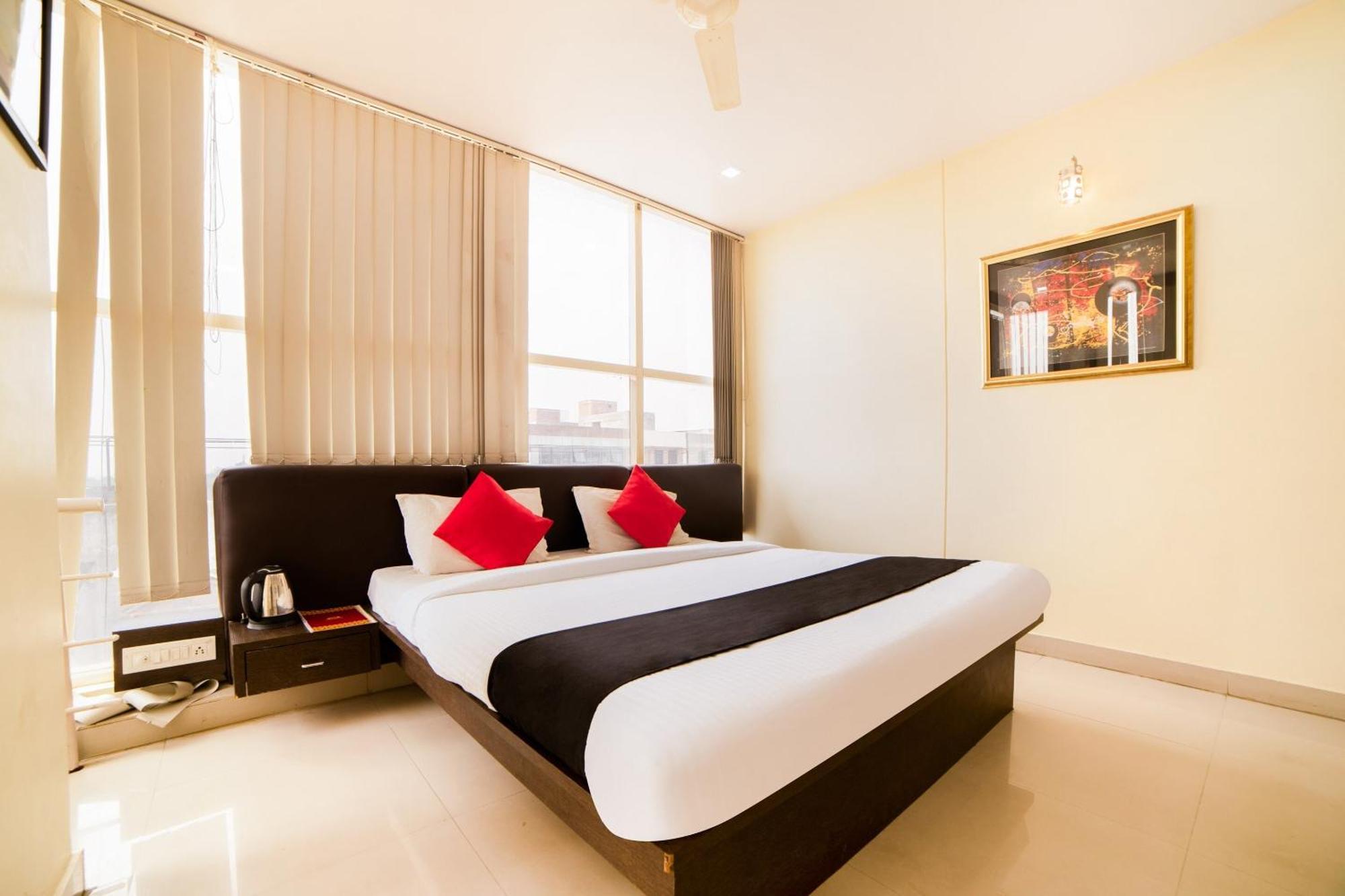 Super Capital O Raaga Grand Hotell Hyderabad Exteriör bild